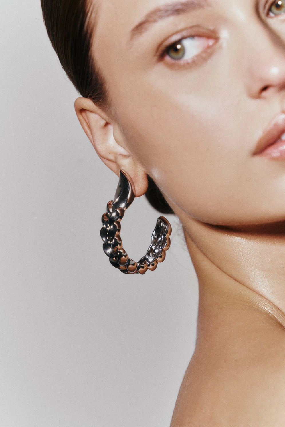 Lili Claspe Frida Large Braided Hoops