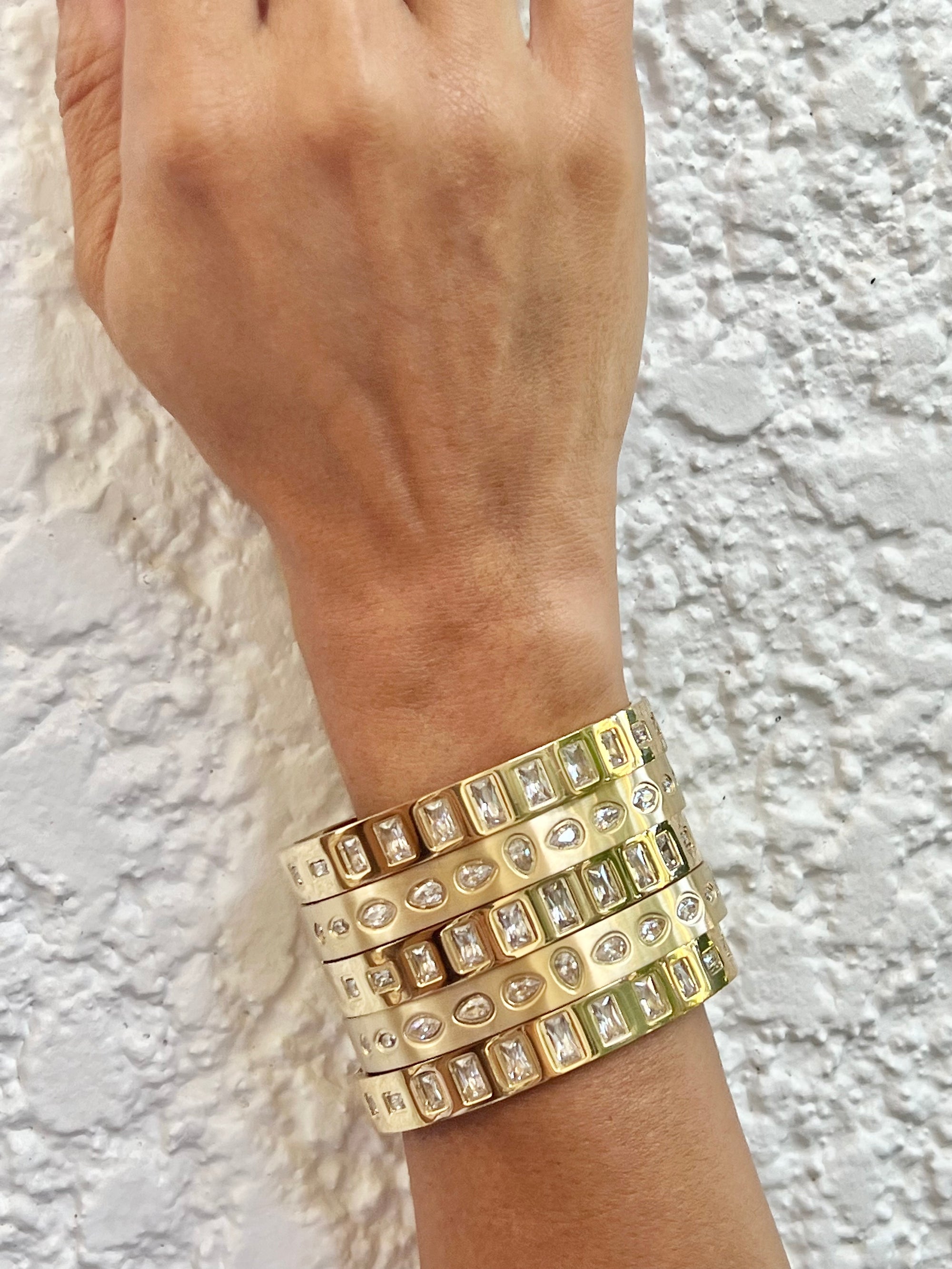 Gold Square Crystal Bangle